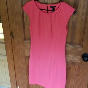 EUC Ladies H&M Hot Pink dress w/cap sleeves 6